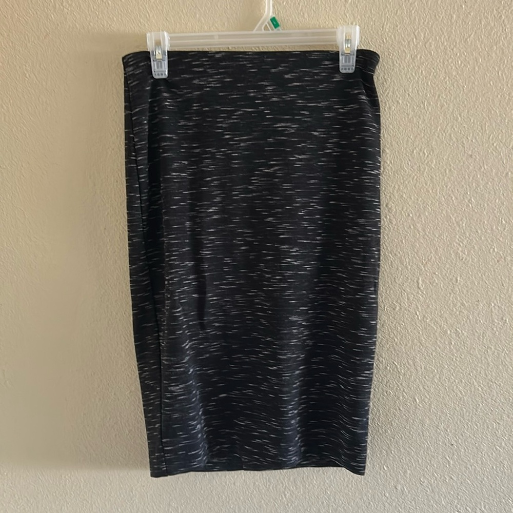 Mossimo size small stretch skirt